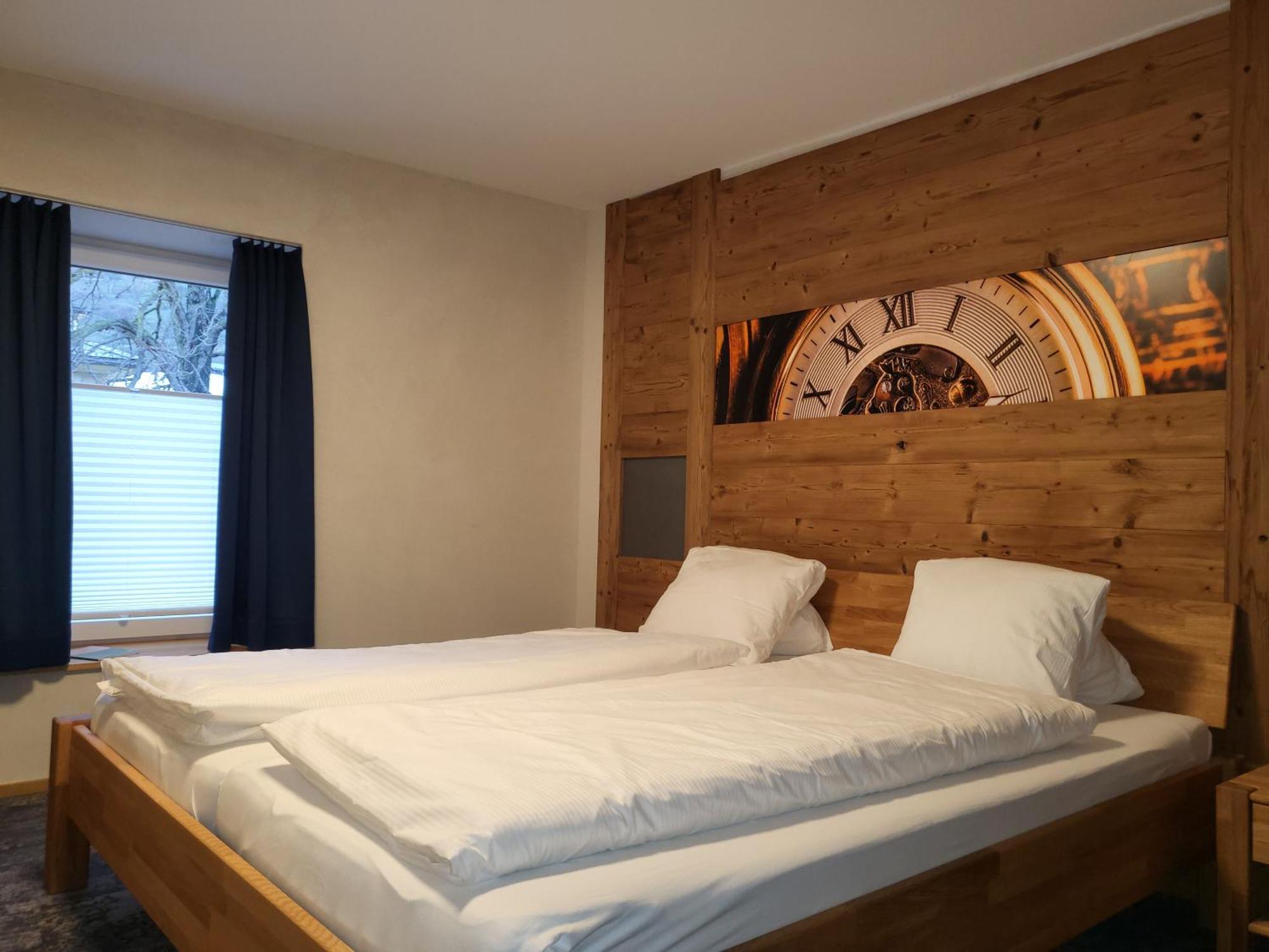 Kapitel 7 Boutique-Hotel Raron Екстер'єр фото