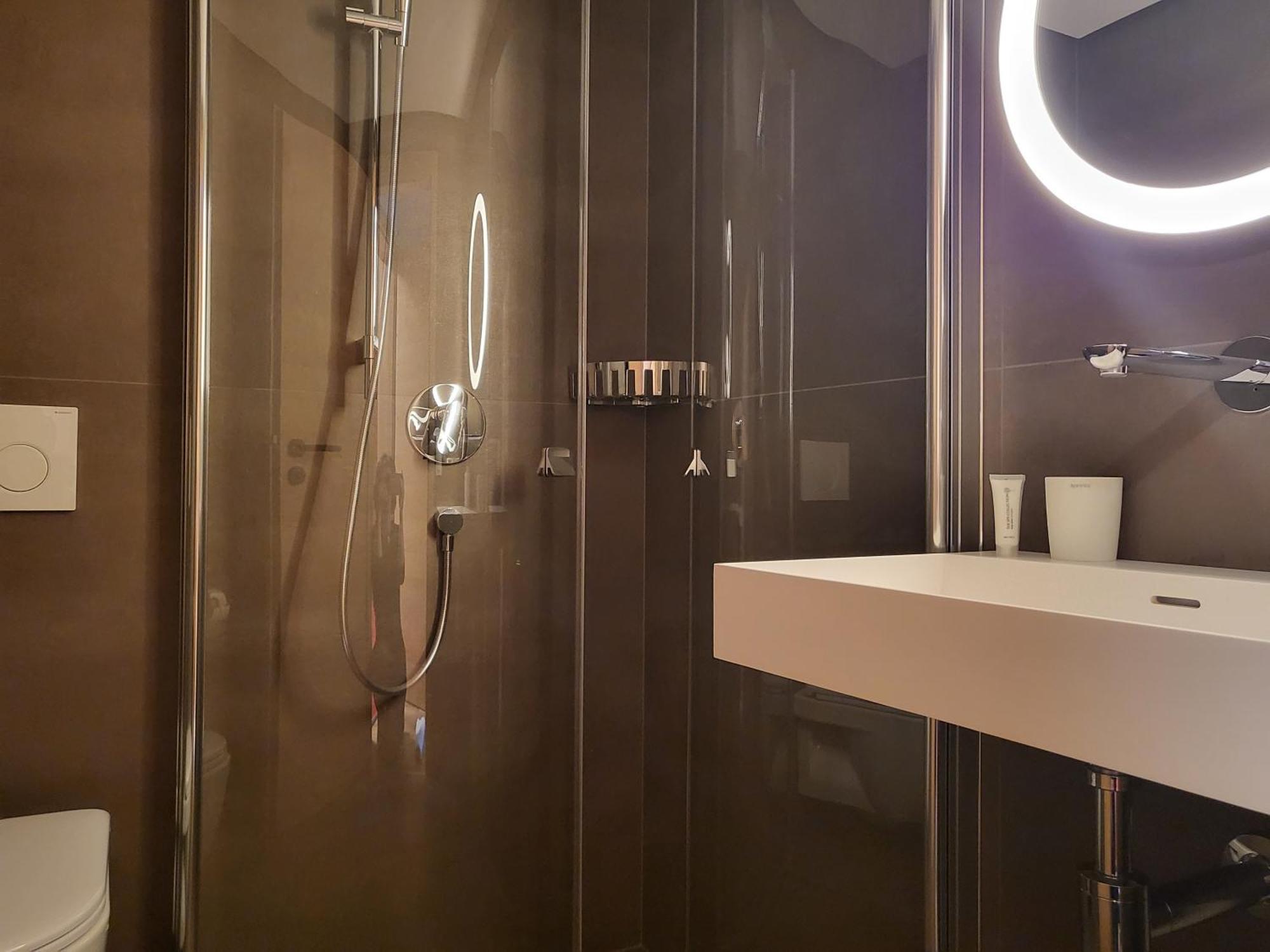 Kapitel 7 Boutique-Hotel Raron Екстер'єр фото